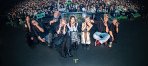 【現場直擊】MAHIRU 以花與香氣打造沉浸式專場，驚喜宣布 2027 年 Zepp New Taipei 兩日公演！